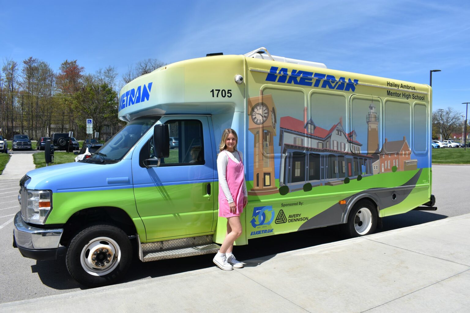 Laketran unveils winning design of student Bus Wrap Art Contest – Laketran